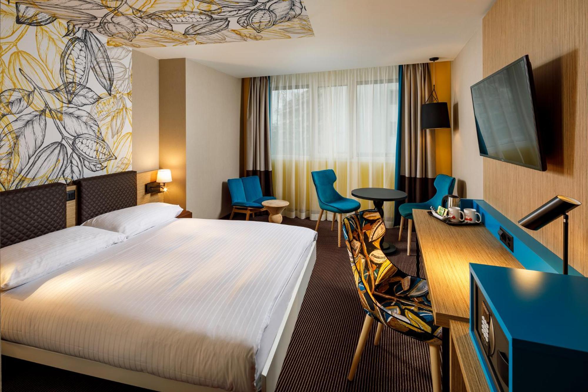 Twin or Double Room,1529292802:JPEG