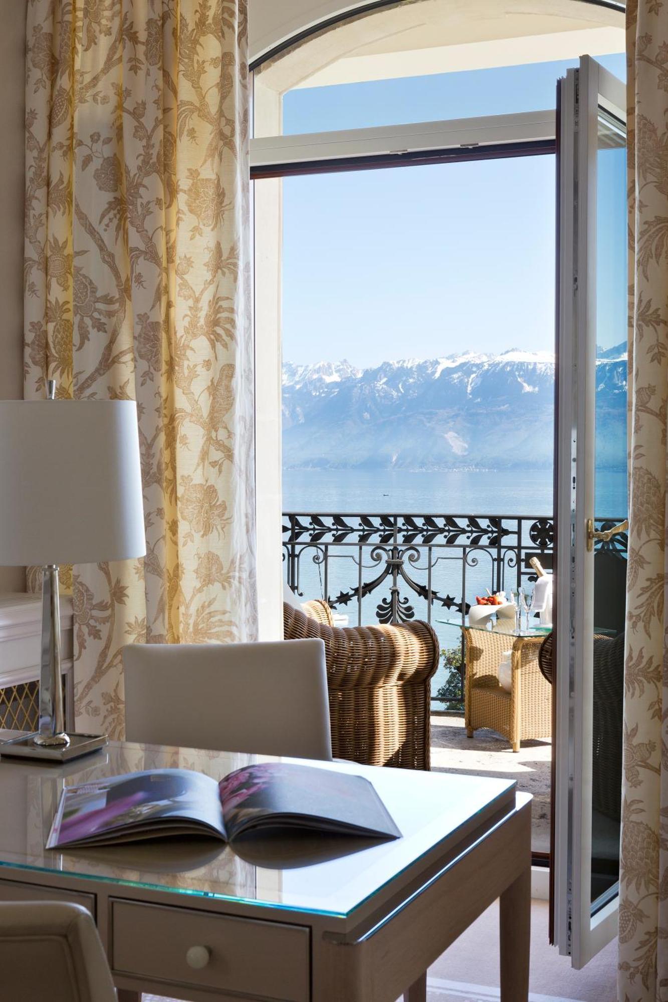 Palace Junior Suite Lake View